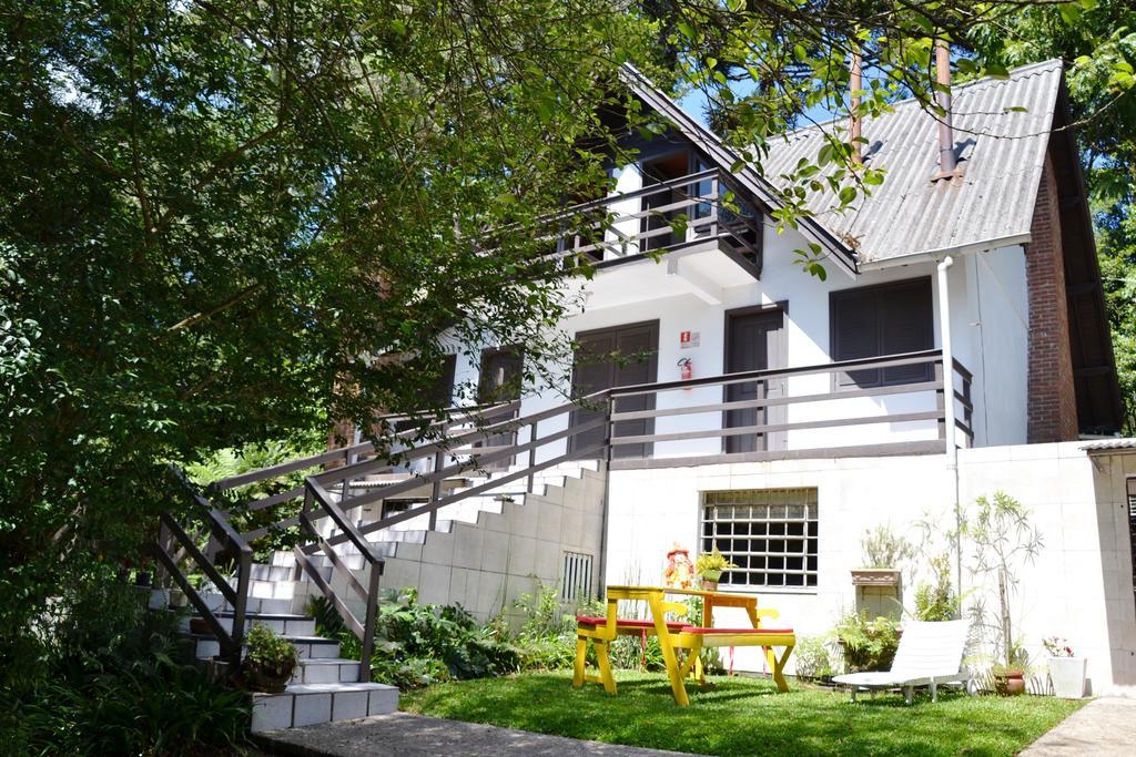 Hotel Pousada Dos Pinheiros Canela Exterior foto